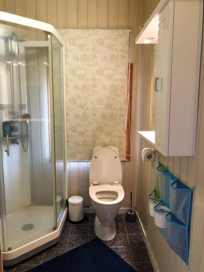 Beautiful 3 Bed Cottage In Ytteroy With Seaview Εξωτερικό φωτογραφία